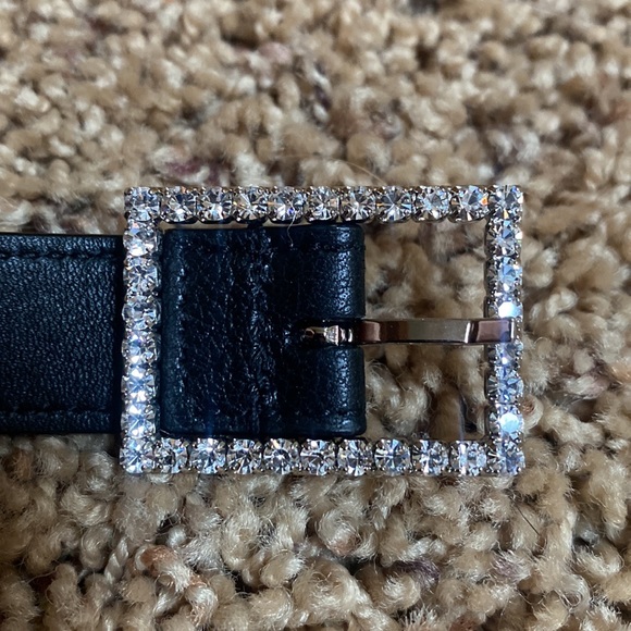 YSL STRASS BUCKLE BELT IN SMOOTH LEATHER - Picture 4 of 6